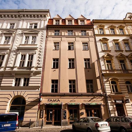 Fashion Loft Apartment Прага Екстериор снимка