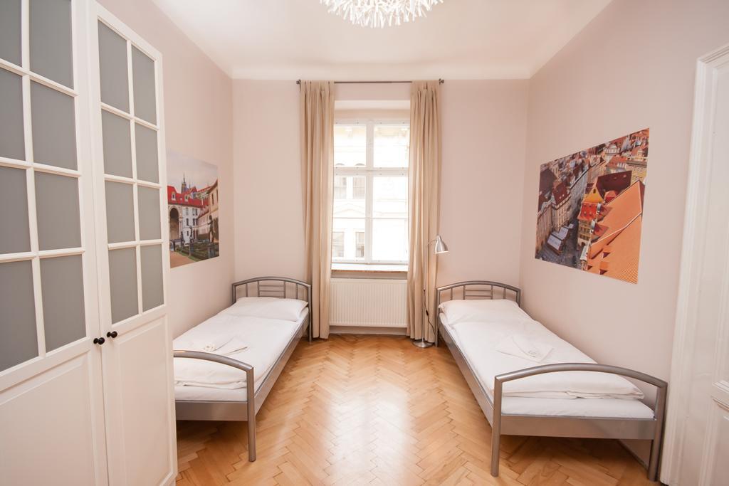Fashion Loft Apartment Прага Стая снимка