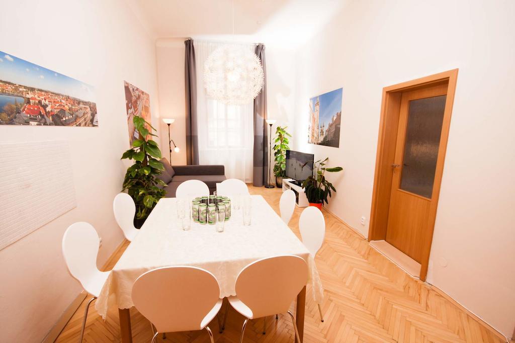 Fashion Loft Apartment Прага Стая снимка