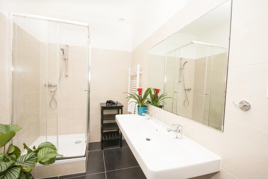 Fashion Loft Apartment Прага Екстериор снимка