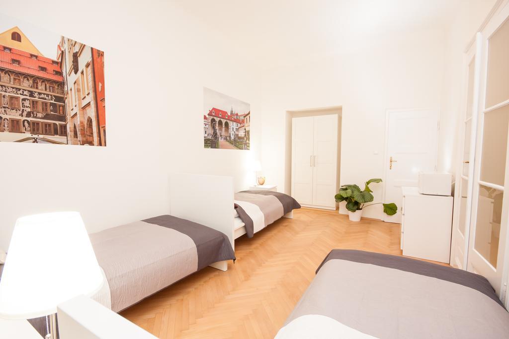 Fashion Loft Apartment Прага Екстериор снимка